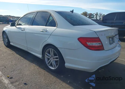 2012 Mercedes-Benz C 300 Luxury 4Matic/Sport 4Matic from USA, damaged, VIN WDDGF8BB0CR225339
